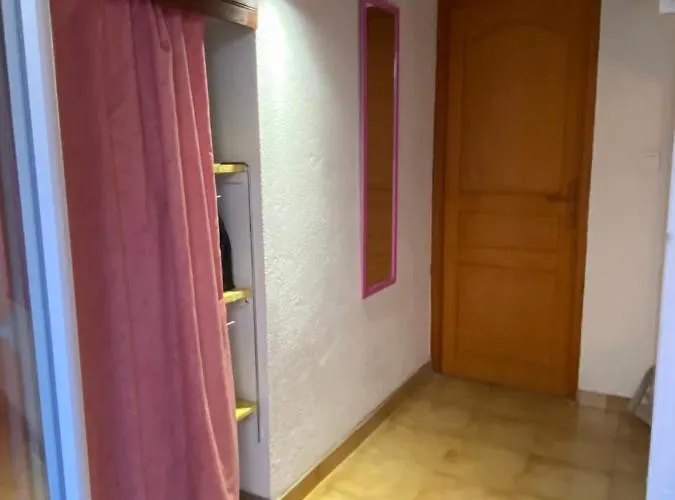 Casa Lova 度假居 *